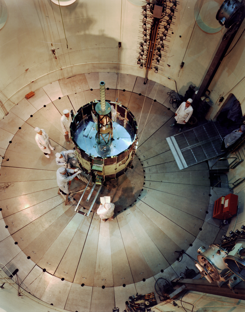Illustration for article titled NASA Is Letting Citizens Commandeer a Long-Lost Satellite